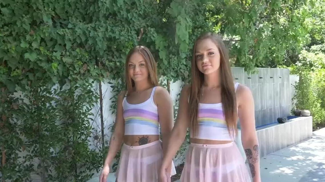 El doble placer de los gemelos adúlteros adolescentes: sexo en grupo