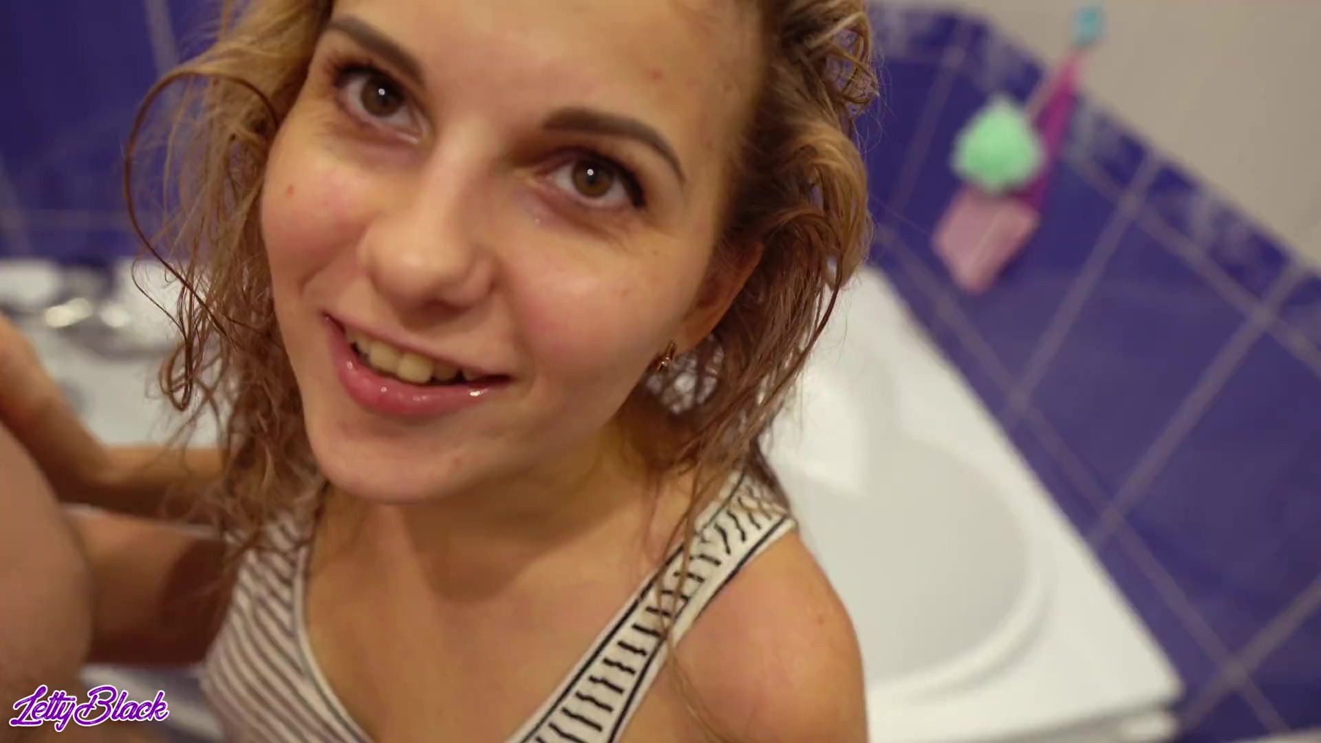 Hermana sexy perra se venga de la polla de su hermano mayor