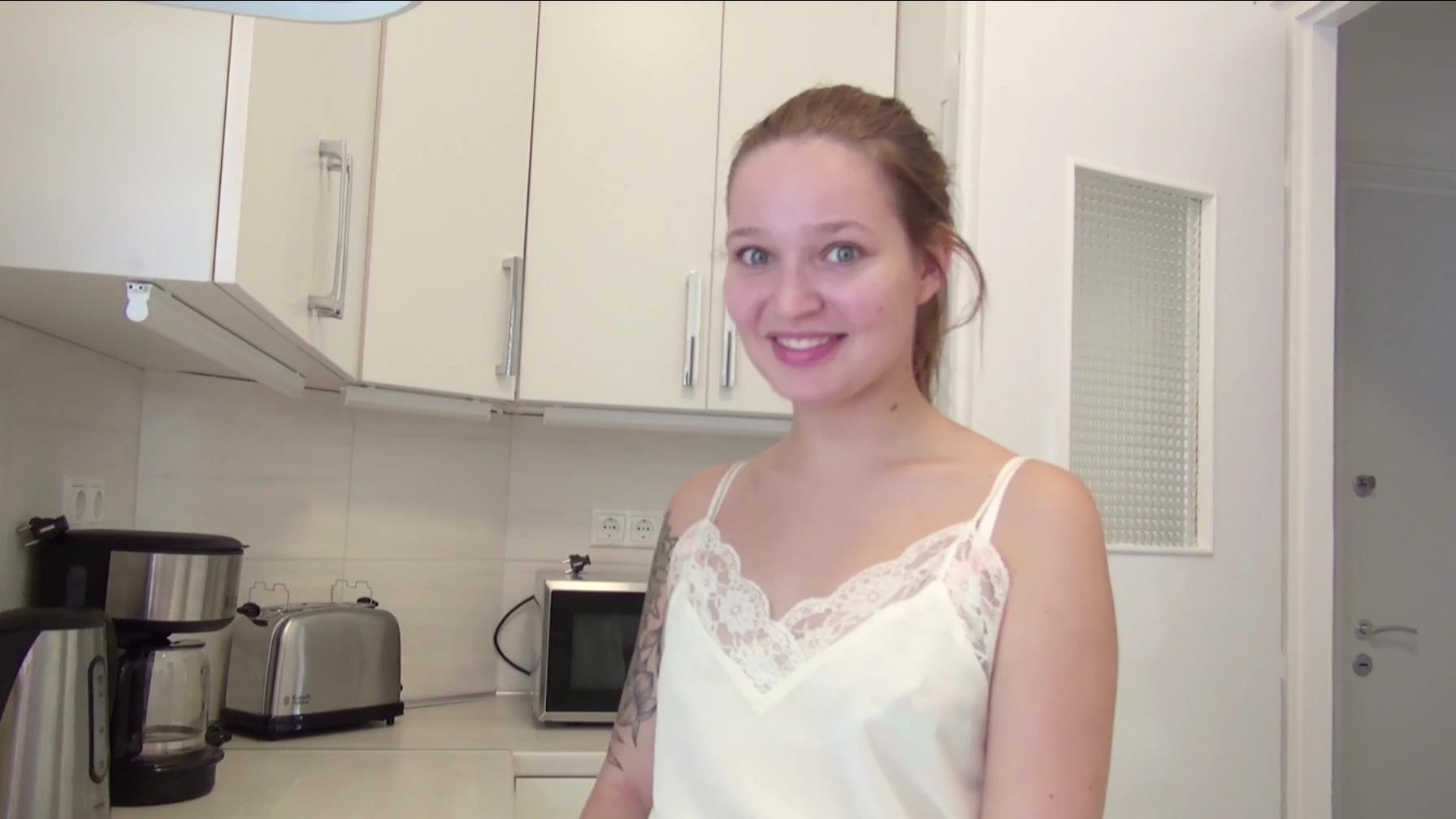 La chica Mia Ferrara cazó por primera vez con un pornógrafo