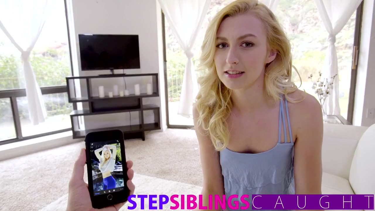 La joven adolescente Alexa Grace es castigada por la gran polla de su padre por fotos pornográficas