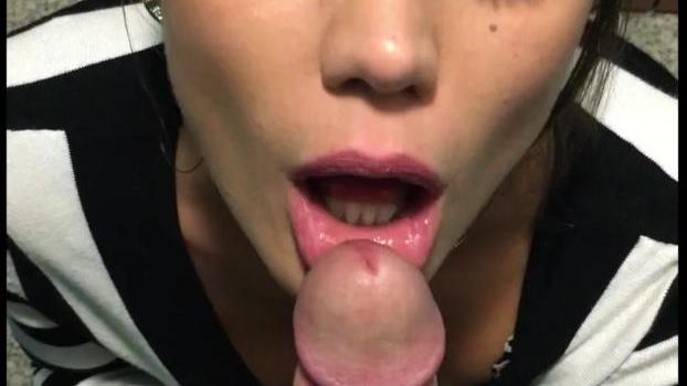 Seguí porno amateur por un capricho grabado en teléfono público