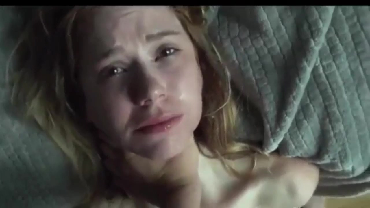 Teeny gf golpeada por un novio mayor inclinado hacia los orgasmos y borracho