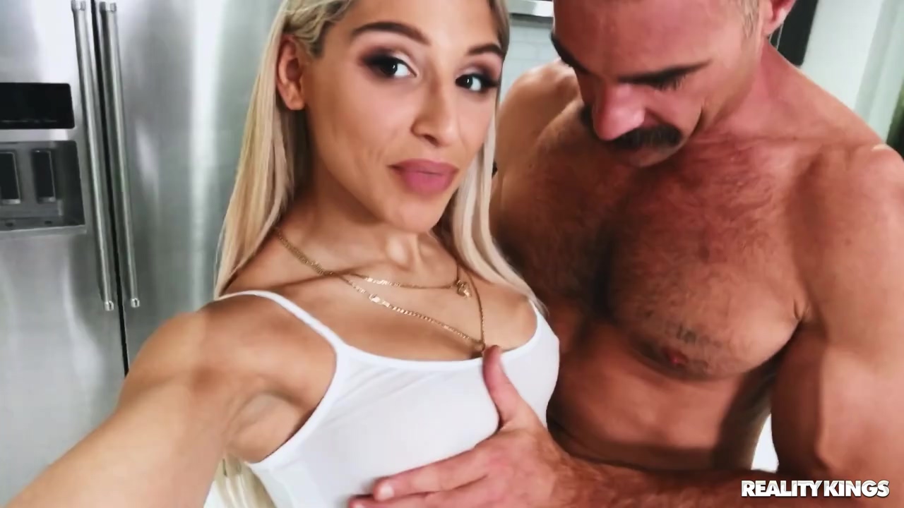 ¡Estoy tan cansado, fóllame, Charles!