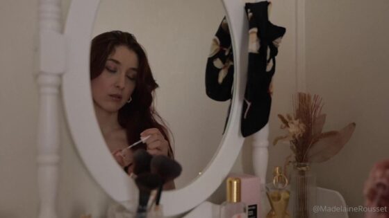 Madelaine Rousset se masturba para ti