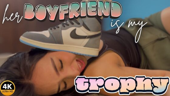 Su novio es mi trofeo