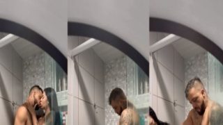 DriiCordeiro Latina tiene sexo en la ducha para OnlyFans Latino