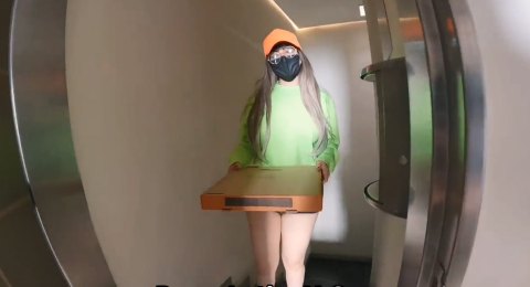 Valeria_Rizof Mexicana tiene sexo cuando va a realizar entrega para OnlyFans Mexico