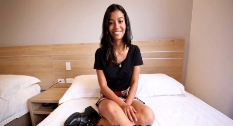 Jazmin Mexicana en su Primer Video Sexual – Youthlust Gratis
